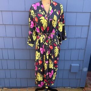 Judith Hart Small Silk Floral Print Women's Robe gorgeous